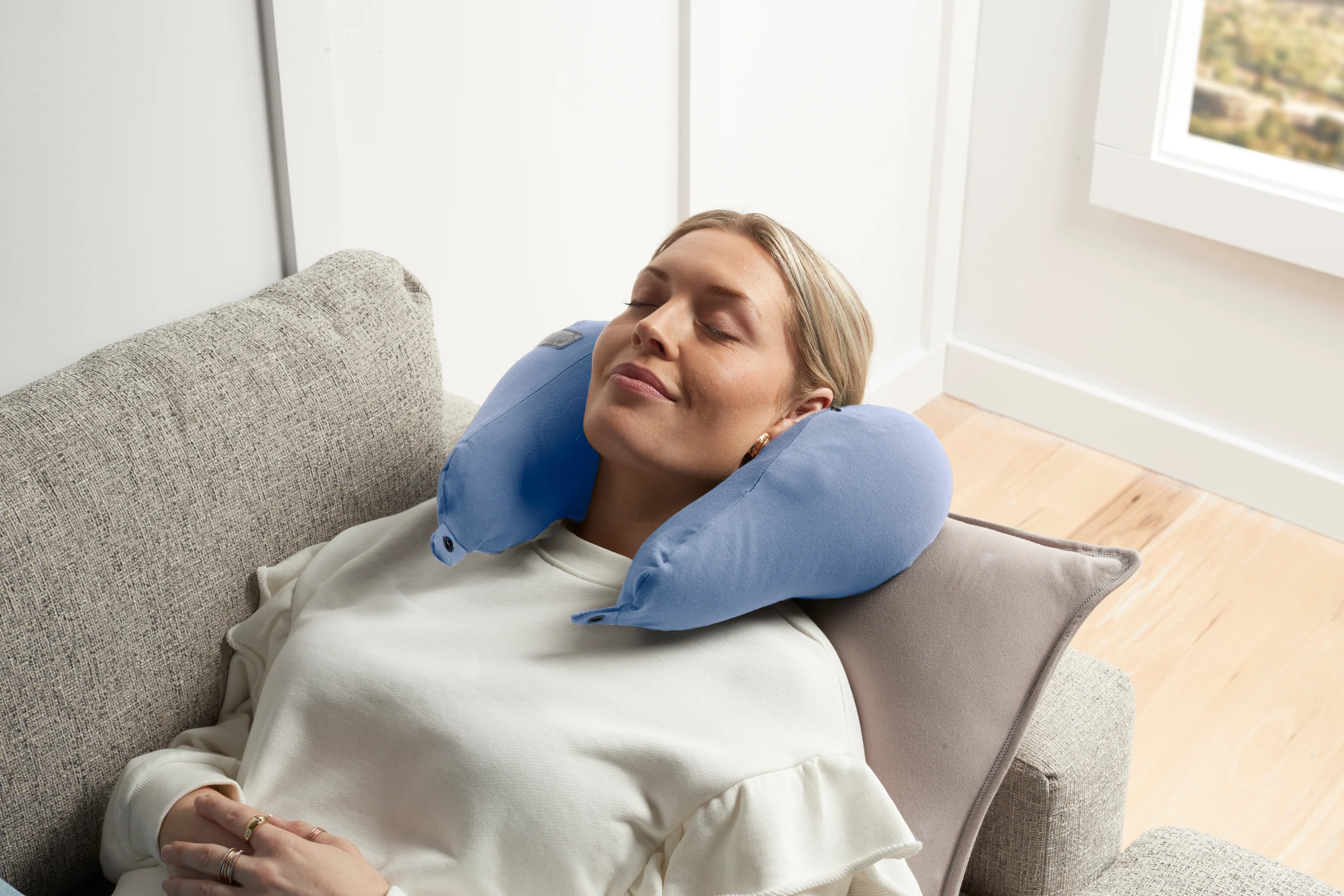 Nap X Travel Pillow - Image 13