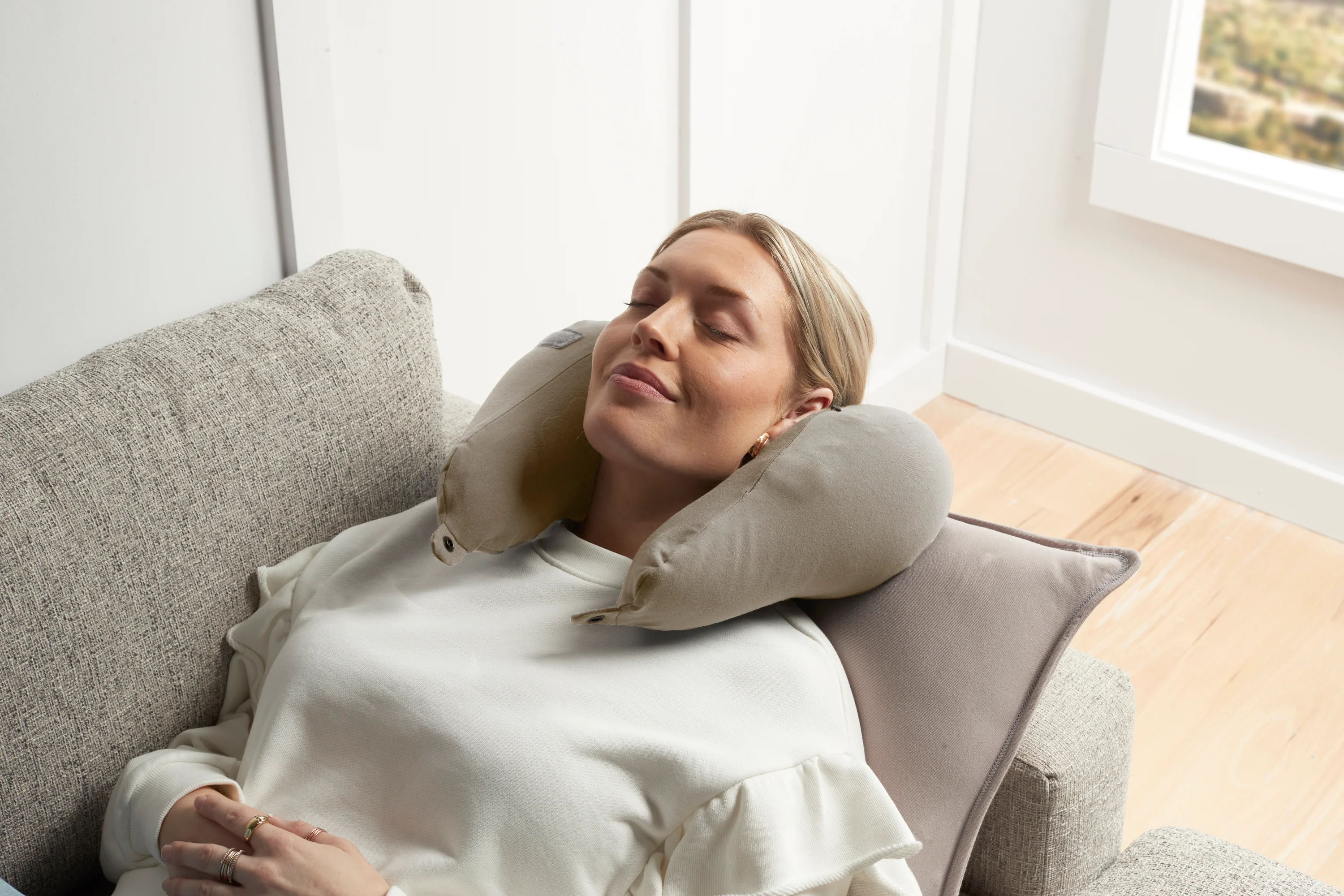 Nap X Travel Pillow - Image 15