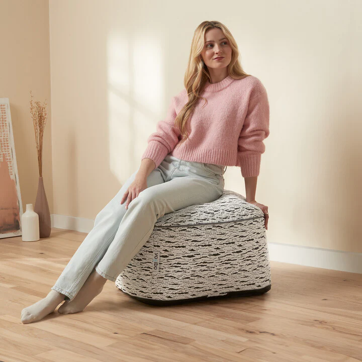 Yogibo Ottoman - Image 9